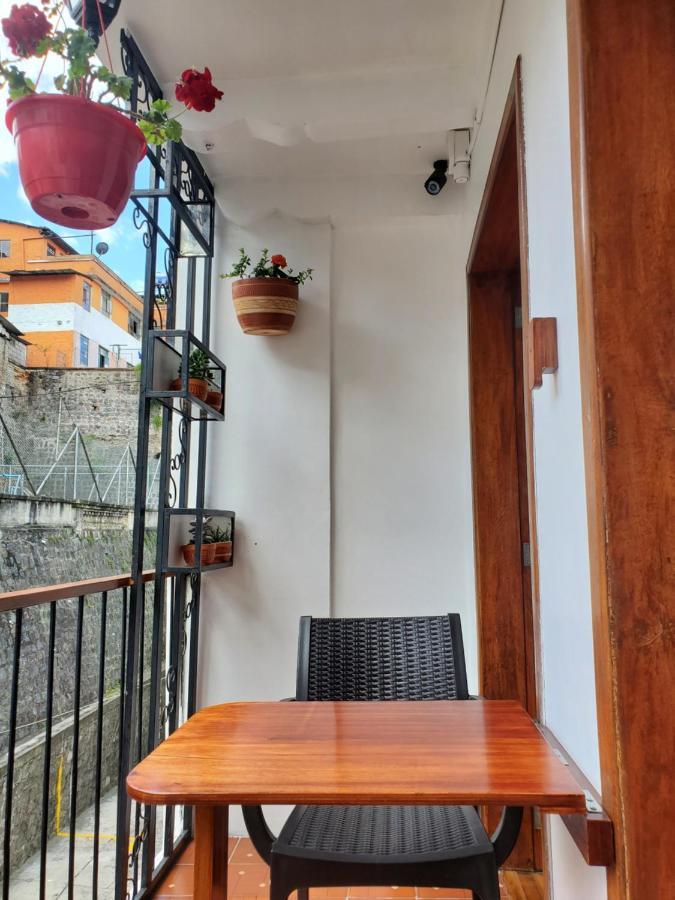 32 Juana De Arco Apartment *